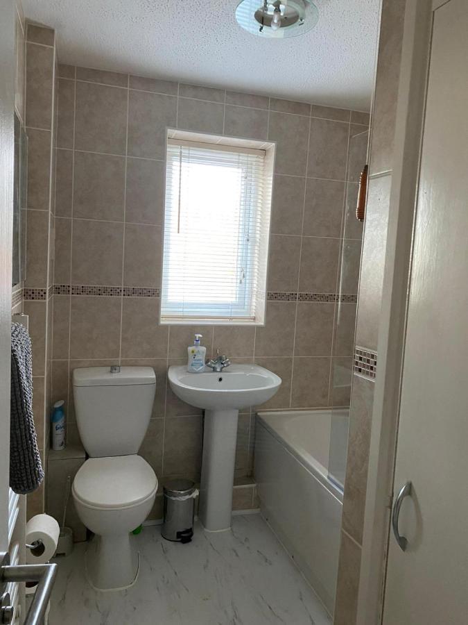 Riverside Park Ground Floor Apartment - St Neots Exteriér fotografie